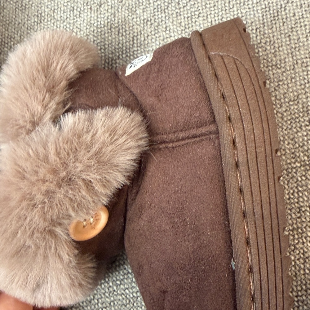 Kids 12 faux Fur-Lined Boots - Picture 2 of 5
